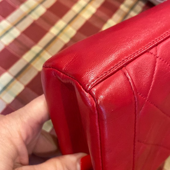 Authentic Chanel bag - Picture 13 of 15